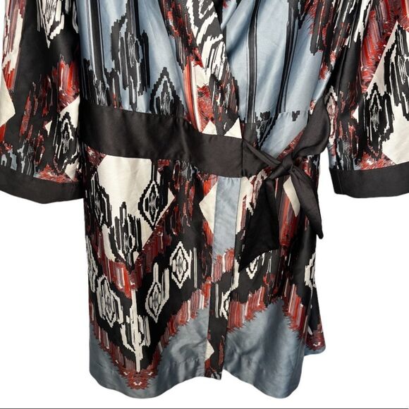 Eloise‎ Robe - Picture 3 of 7